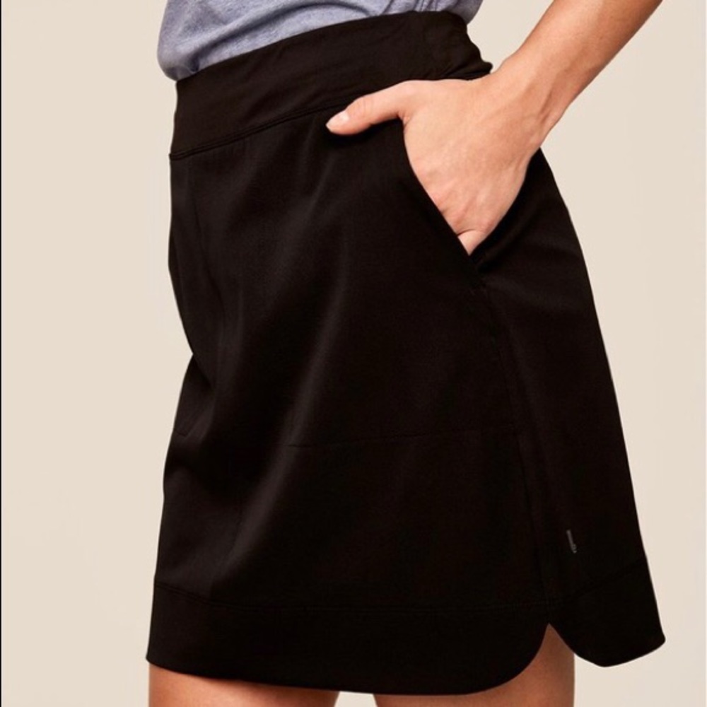 LOLE MOMENTUM SKORT